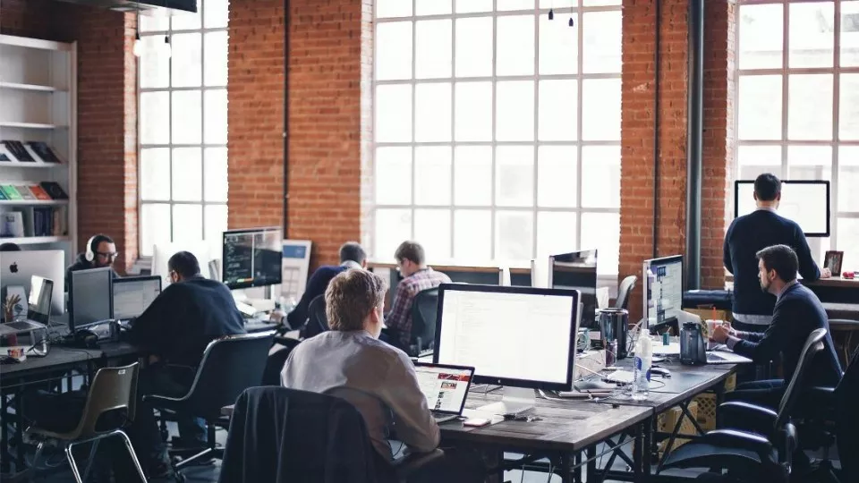 Как выбрать веб-студию в Лангепасе по кейсам